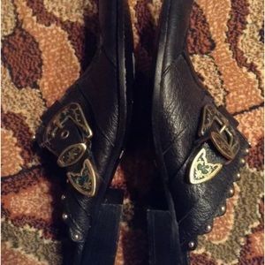 Shy slip on shoes size 37